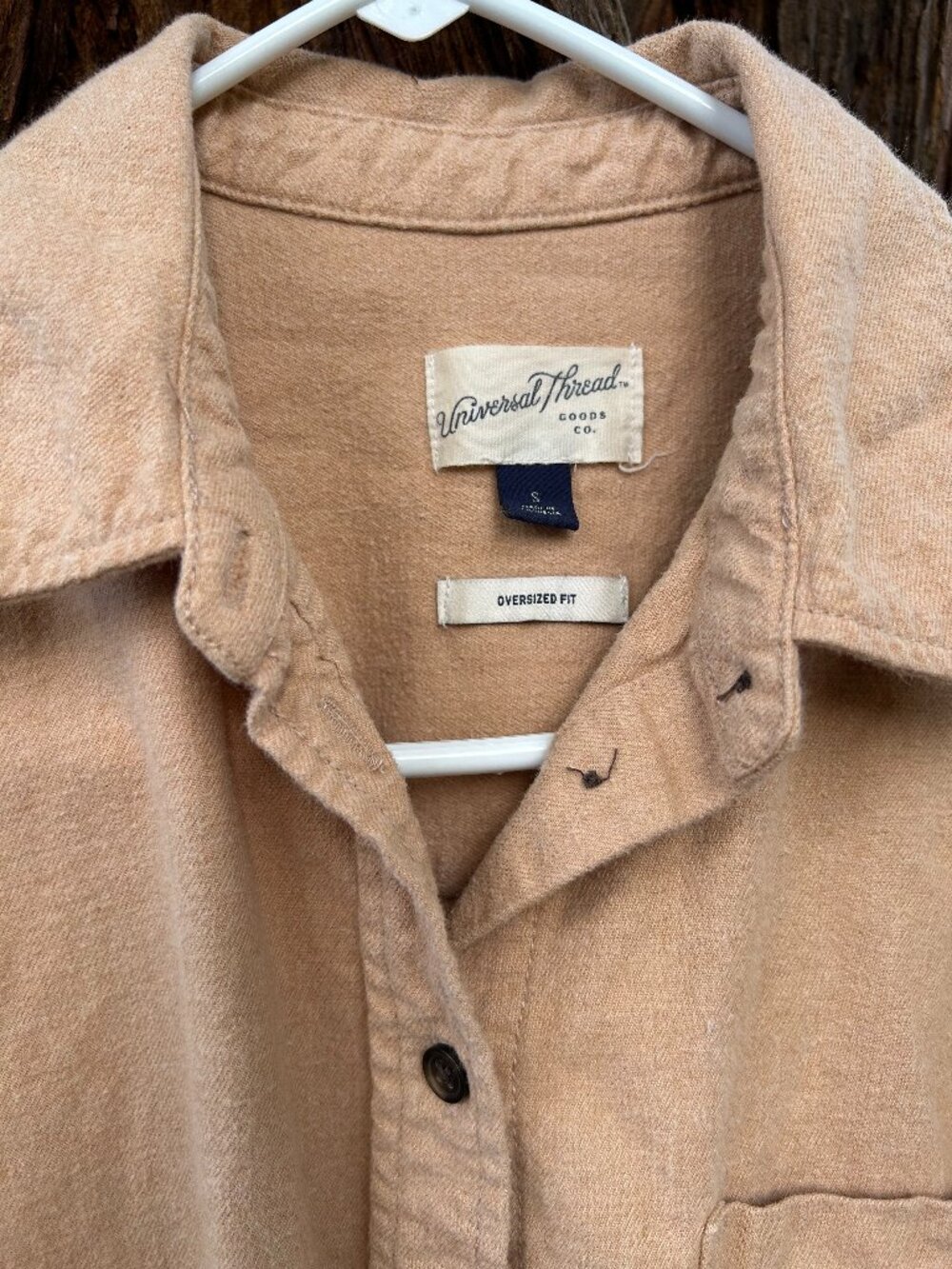 Universal Thread Oversized Flannel Camel Color Small - Picture 2 of 3